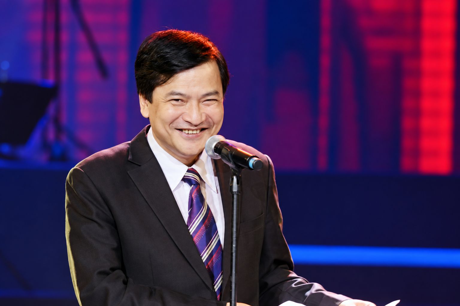 NSND QUỐC ANH- GƯƠNG MẶT GẠO CỘI LÀNG CHÈO